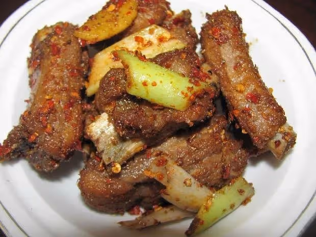 香辣孜然排骨味道真棒，營養美味佳肴～