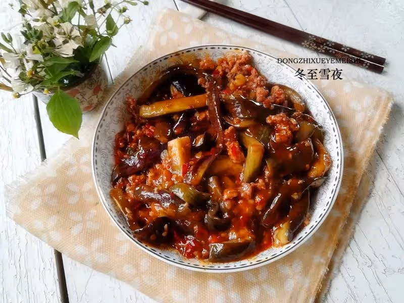茄子的這個做法太好吃了,不用過油,看著就有食慾,米飯別做少了~