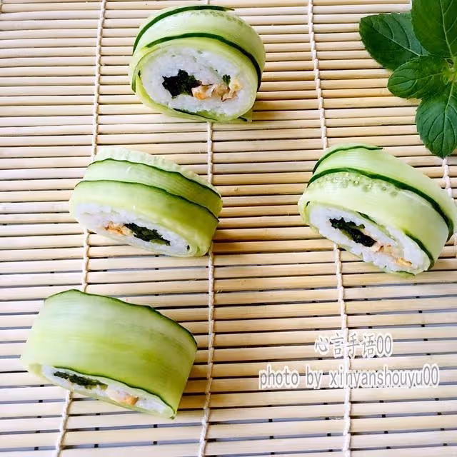 黃瓜做壽司，不用紫菜，口感爽口更開胃!