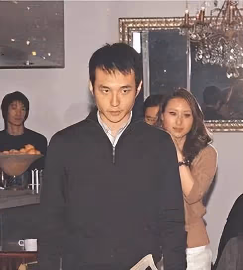 東京那一夜,賭王三房准女婿被傳疑似性侵,豪門何家一度顏面掃地