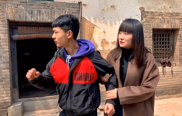 給女兒備了500萬嫁妝，見到女婿後，我一分錢都不願給了