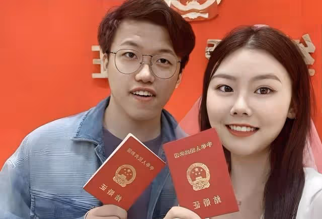 不讓我弟弟搬過來住,我就堅決不回婆家,一個月後婆家人早已搬走