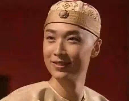 因得罪了劉德華,被封殺八年,被粉絲當街潑糞,被女友拋棄