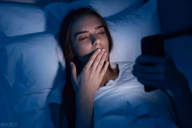 為什麼老人常說:「睡覺不能頭朝東,腳朝西」?今天終於明白了