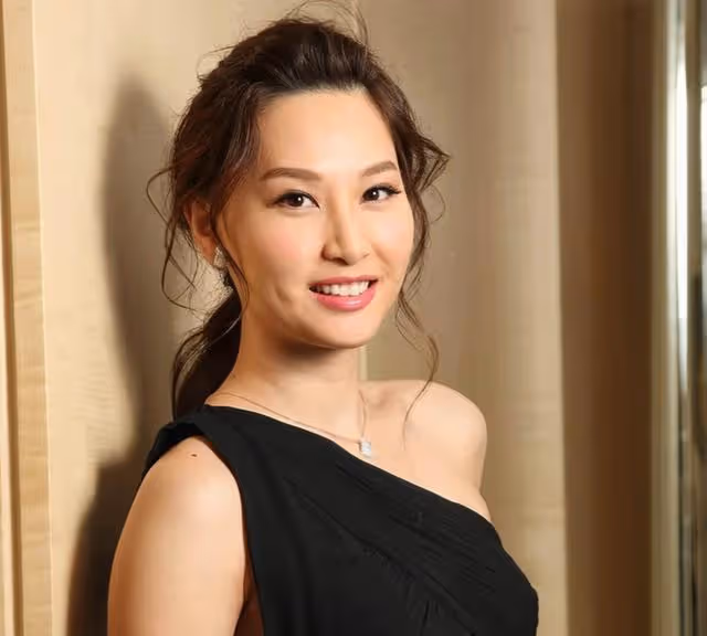 TVB前知名女星退圈三年現真身，狀態爆棚星味濃，移民歐洲生活
