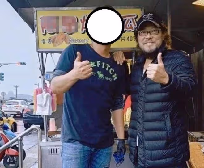 費玉清71歲哥哥烤肉店被偶遇!息影5年身材消瘦,曾是綜藝天王