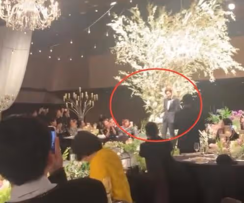 李多海身披婚紗腰顯粗疑懷有身孕,新郎翩翩起舞場