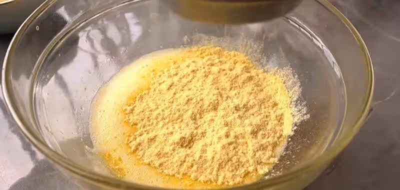 鬆軟的豆面蛋糕製作教程,表面一層香濃的豆粉,口感特別棒~