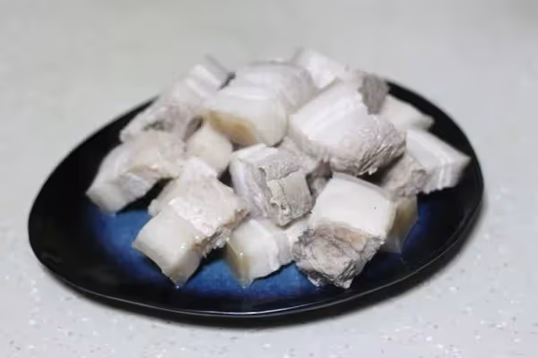 誰說紅燒肉必須炒糖色?掌握好這個小竅門,不用炒糖色~