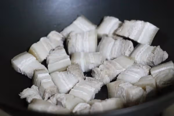 誰說紅燒肉必須炒糖色?掌握好這個小竅門,不用炒糖色~