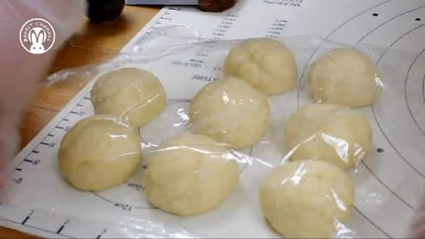 港式酥皮菠蘿油,超詳細的做法和配方為你奉上~
