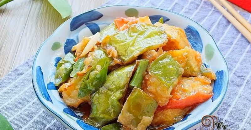 茄子蒸的炒的吃膩了，試試這方法吧，香軟有滋味，孩子天天嚷著吃~