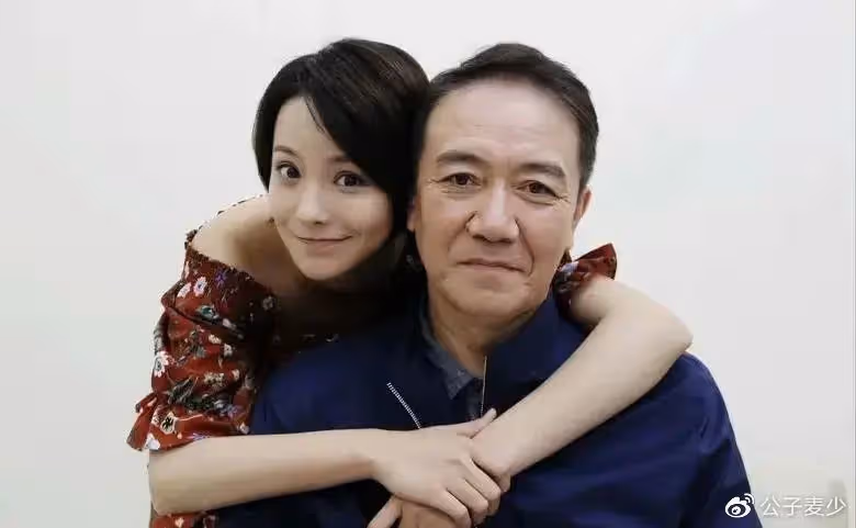 李幼斌:與24年髮妻離婚,轉身迎娶三婚的史蘭芽,愧對前妻和兒子