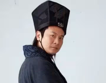 張世:演「趙高」被寫進教科書,出道38年無緋聞,如今他還好嗎?