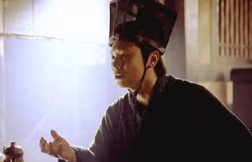張世:演「趙高」被寫進教科書,出道38年無緋聞,如今他還好嗎?