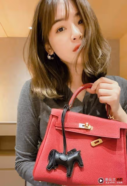 王思佳「真假難辨」愛馬仕包疑雲　陳沂3連問批甩鍋：態度差很多！