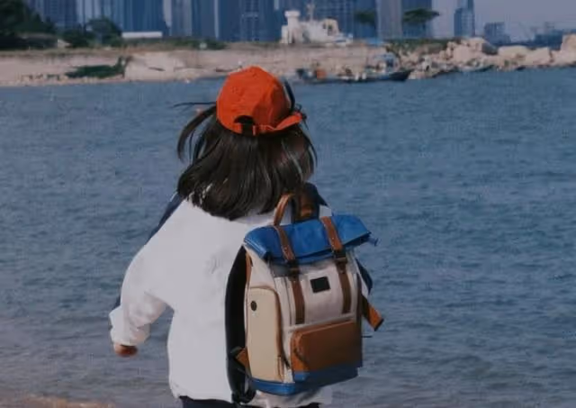 老公讓他表妹幫我女兒帶孩子,表妹卻想讓我們給她買套房,真好笑