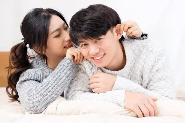 結婚才一年,兒媳就讓她父母搬進了我家的小洋樓,我怒了:都搬走