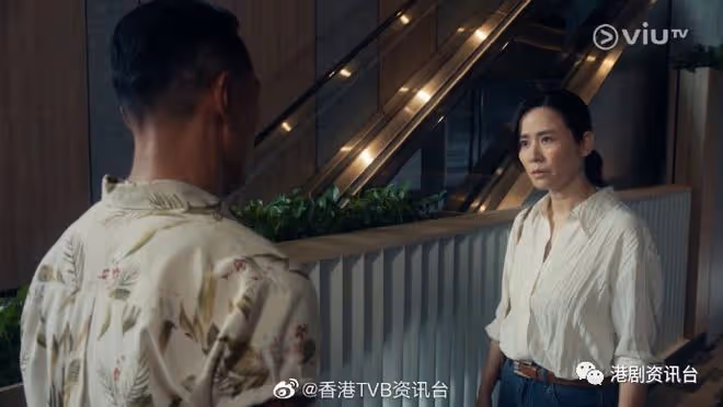 75歲秦煌滿頭白髮瘦了一個碼!仍有TVB約現身ViuTV好驚喜