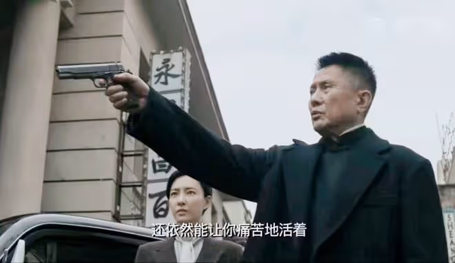 《無間》諜戰味升級!陸風新身份暴露,花向雨偽裝太深令人意外
