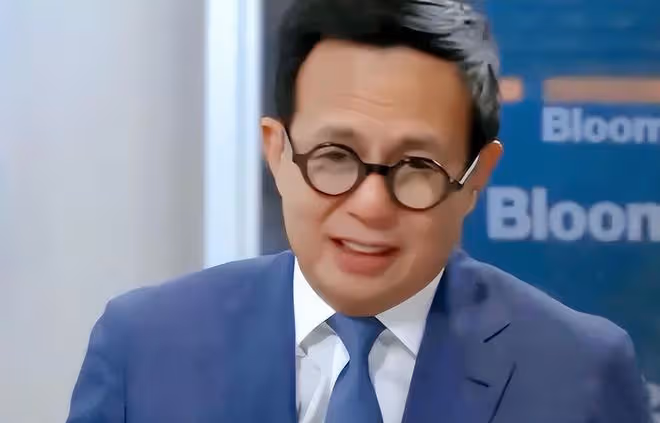 梁洛施新年送祝福,和李澤楷的關係顯微妙!大兒子李長治最受寵!