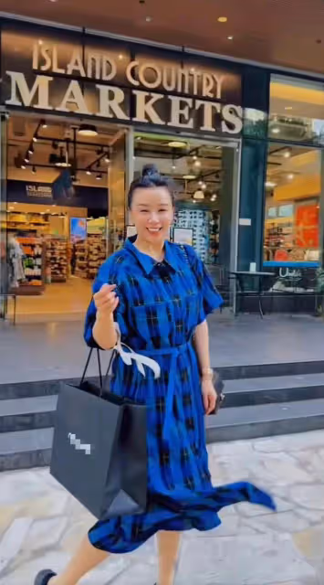 姚芊羽現身夏威夷!住豪華酒店狂購奢侈品,白皙豐腴43歲仍未婚
