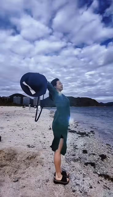姚芊羽現身夏威夷!住豪華酒店狂購奢侈品,白皙豐腴43歲仍未婚