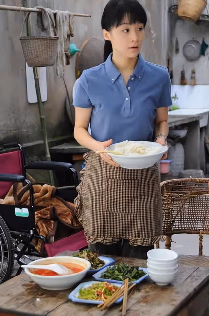 姚芊羽現身夏威夷!住豪華酒店狂購奢侈品,白皙豐腴43歲仍未婚
