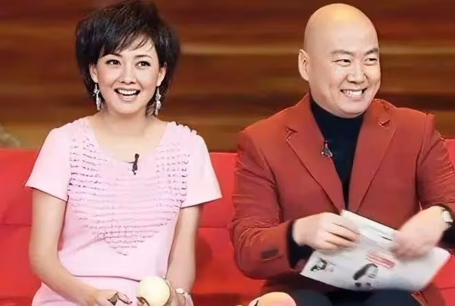 49歲牛莉疑回應整容,稱對不起大家,網友直呼認不出來
