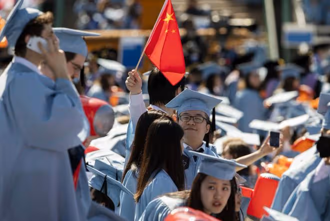 學費都是父母拿的,為啥卻要說是祖國培養的我?留學生說出疑惑
