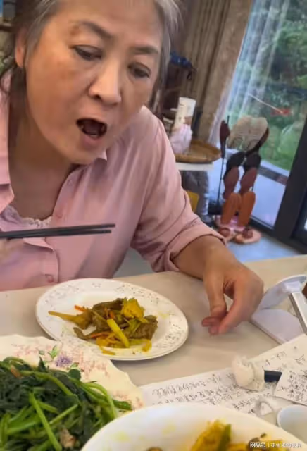 李立群妻子:把河南寄來的花菇扔掉,表示有點髒,李立群給我道歉