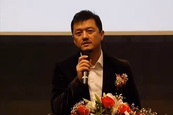 李亞鵬落淚！二婚妻子患基因病，幼女恐遺傳，頻繁出差疑逃避現實