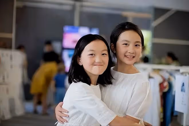 李亞鵬落淚！二婚妻子患基因病，幼女恐遺傳，頻繁出差疑逃避現實