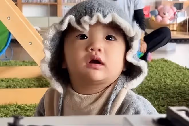 李亞鵬落淚！二婚妻子患基因病，幼女恐遺傳，頻繁出差疑逃避現實