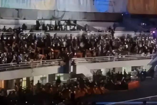 汪峰樂壇地位高於張傑,為啥演唱會上座率卻遠不如張傑?三點原因