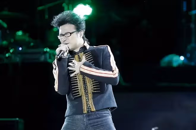 汪峰樂壇地位高於張傑,為啥演唱會上座率卻遠不如張傑?三點原因
