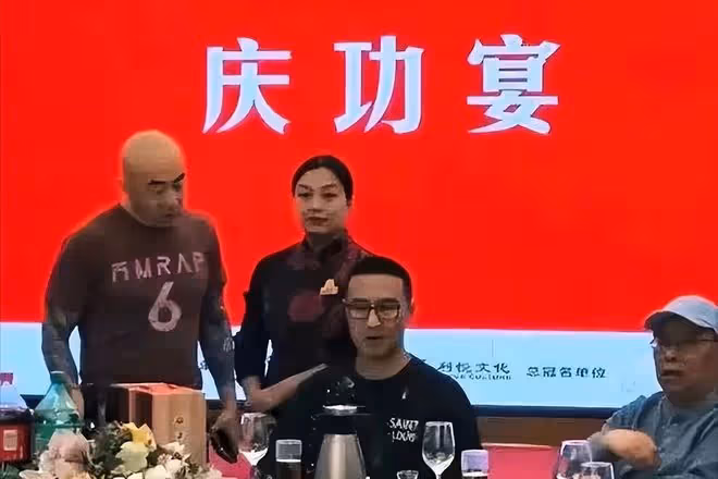 汪峰樂壇地位高於張傑,為啥演唱會上座率卻遠不如張傑?三點原因