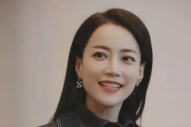 39歲霍汶希未婚先孕,謝霆鋒:把孩子生下來,我養你們一輩子!