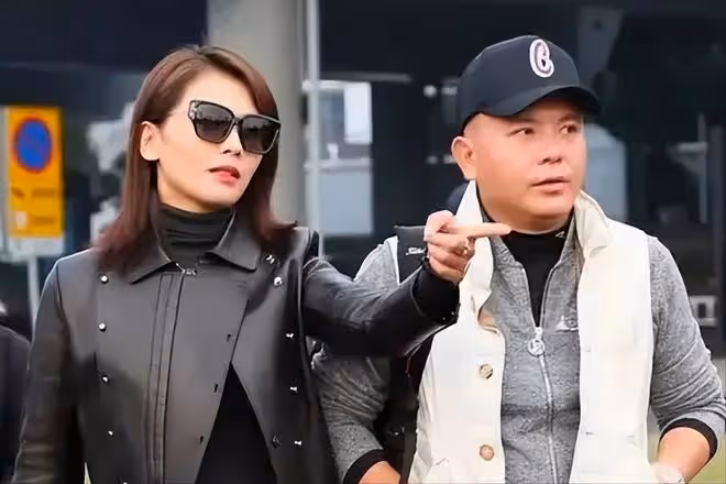 45歲劉濤被質疑整容,網友直呼認不出,像換了一張臉越活越年輕