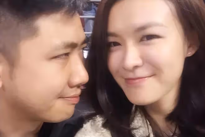 36歲嫁給自己經紀人,40歲懷孕生子,李艾:肥水不流外人田!