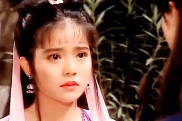 母乳喂養12年,同床15年,女星狄鶯的「畸形」母愛把兒子送進監獄
