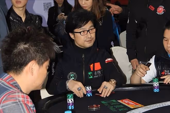 這一次,51歲的汪峰,終於不再被世界寬容