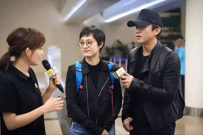 孫儷鄧超疑街頭吵架,鄧超情緒激動指手畫腳,豪宅曝光月租28萬!
