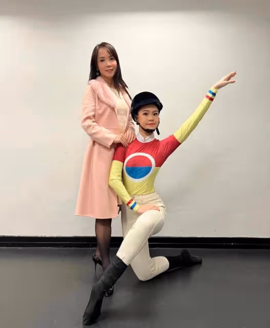 劉鑾雄舊愛呂麗君近照曝光,46歲氣質優雅高貴,坐擁50億很幸福