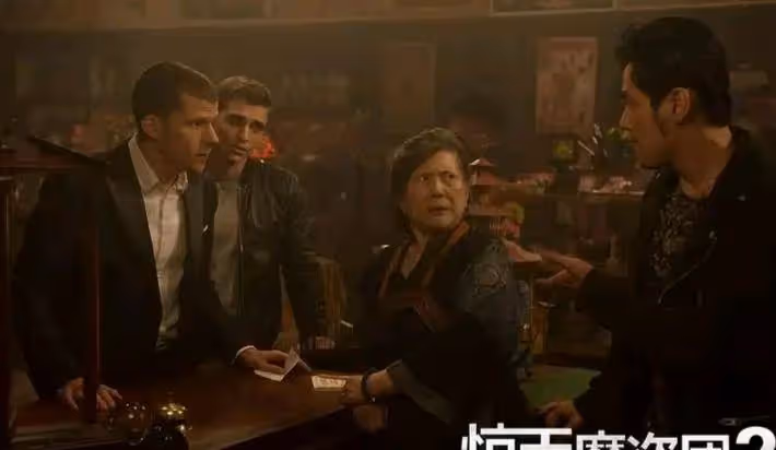 周杰倫除了原創歌手的身份外,也涉足了影壇,怎麼看待他的電影?