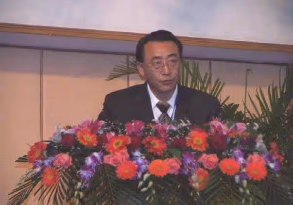 宋丹丹公開承認婚內不忠誠:「我嫁了一個人渣,還生了一個廢物!」