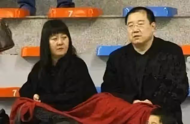 宋丹丹公開承認婚內不忠誠:「我嫁了一個人渣,還生了一個廢物!」