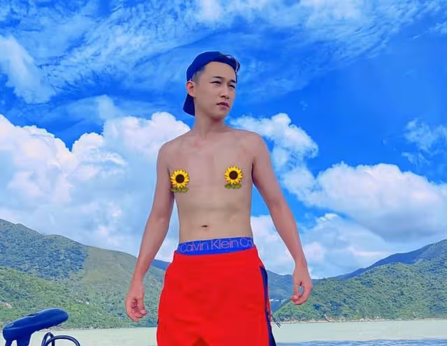 TVB帥氣小生下班兼職修車賺錢，因太窮遭嫌棄，還被棒打鴛鴦
