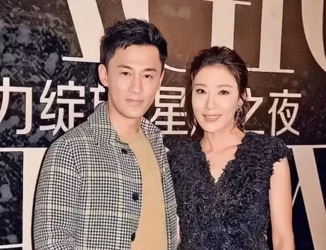 驚喜!網友自曝飛機上看《神探大戰》,轉頭髮現主演在鄰座超幸福