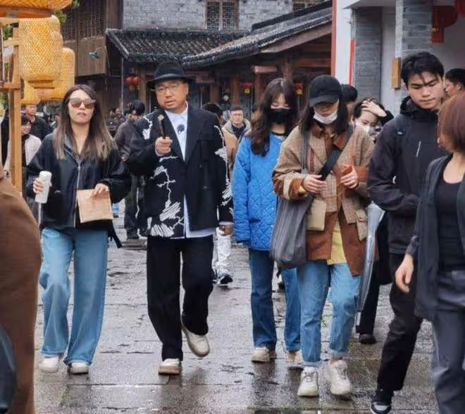 曝徐崢陶虹夫婦轉移上億資產，遭海外銀行凍結，男方發文澄清謠言
